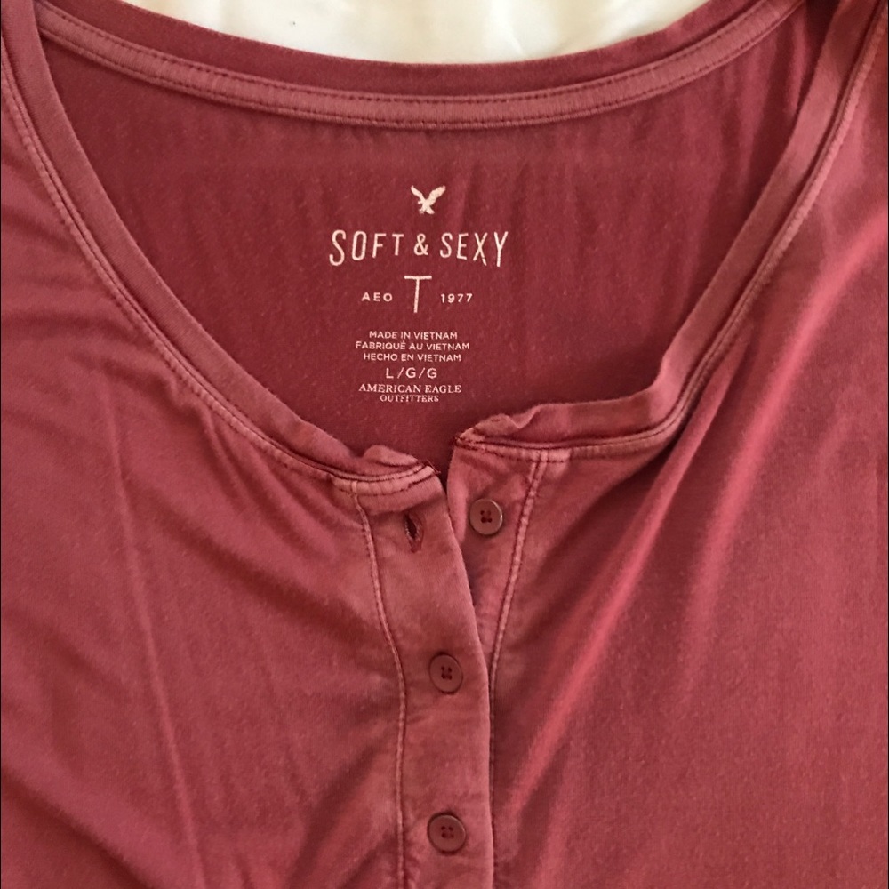 AE Soft & Sexy 3/4 Sleeve Top